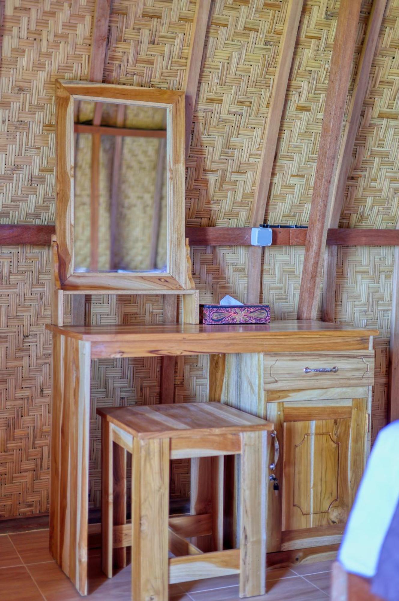 Batumadeg D Sebuluh Bungalow חדר תמונה